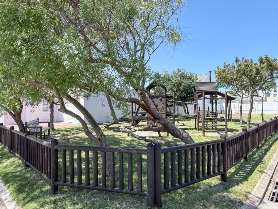 3 Bedroom Property for Sale in Royal Ascot Western Cape
